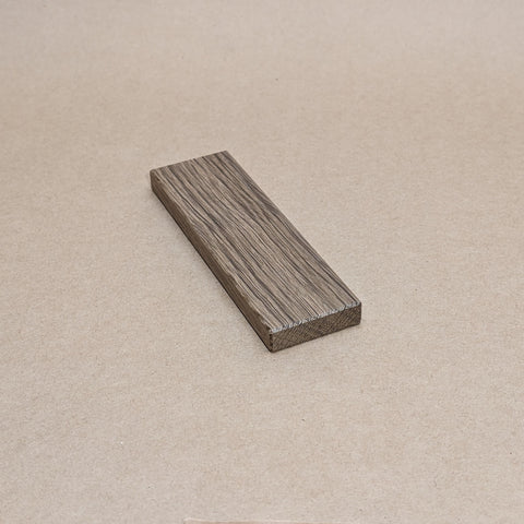 Zweigeteilter Bildaufsteller aus Holz