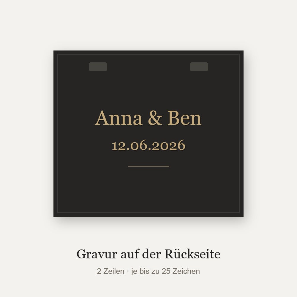 Gravur auf der Rückseite eines gefrästen KARVA-Bildes