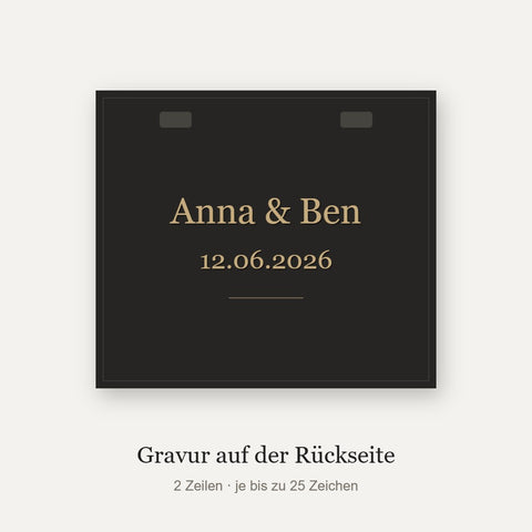 Gravur auf der Rückseite eines gefrästen KARVA-Bildes